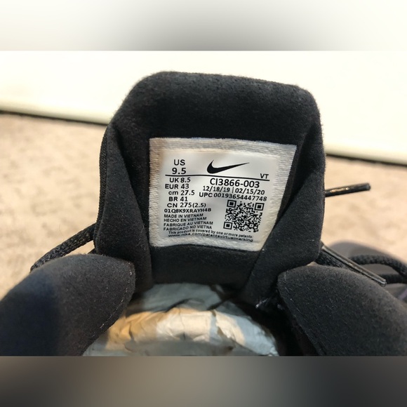 Nike Air Max 270 React Black Oil Grey Size 9.5 - Picture 10 of 11